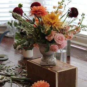 Imagen de portada para Ebook Inicia tu viaje en el fascinante mundo de la floristería
