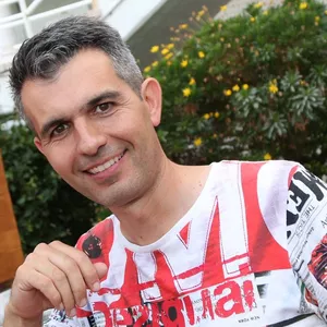 Imagen de portada para Curso online Retoque modelos con Lightroom