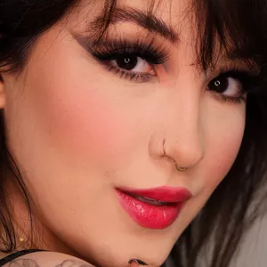 Imagem de capa para o Curso online CURSO DE AUTOMAQUIAGEM 