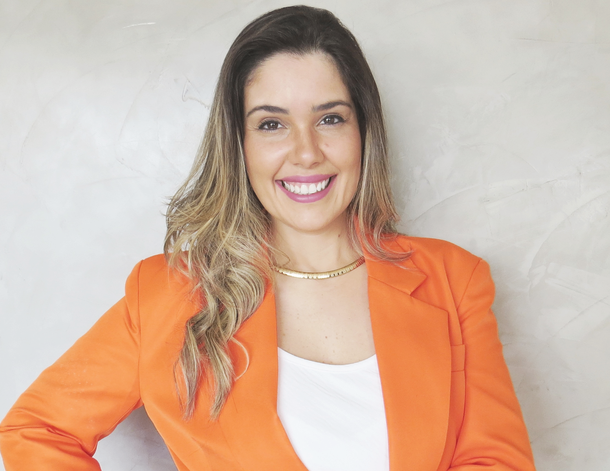 dra juliana especializada em tratamento lipedema