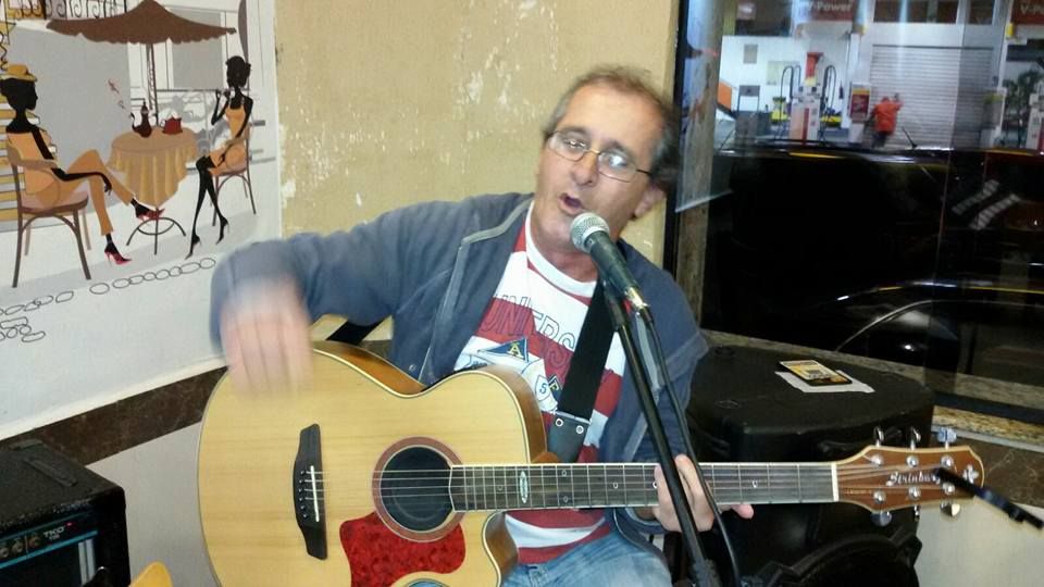 Imagem do curso CURSO DE VIOLÃO PASSE DE MÁGICA