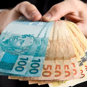 Imagem de capa para o Curso online Ganhando Dinheiro com Estamparia