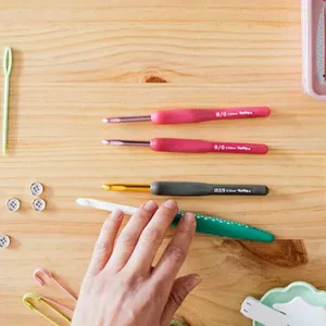 Imagen de portada para Curso online Curso de Crochet Básico
