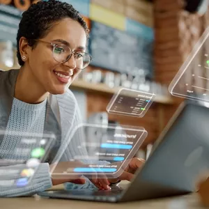 Imagem de capa para o Ebook O que traz mais retorno:  investir no estoque ou  no mercado financeiro?