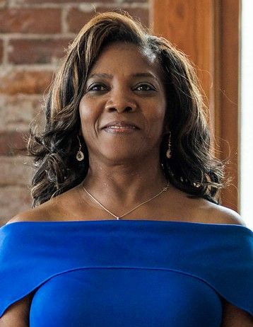 Michelle Hoover