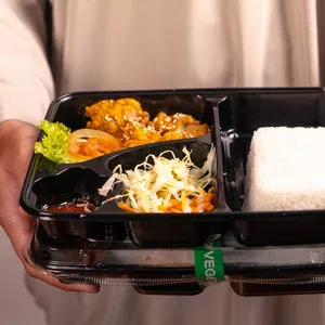 Imagem de capa para o Ebook Alimentação Saudável na Correria: Estratégias para Marmitas Rápidas