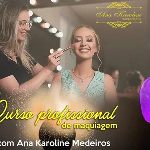 Imagem de capa para o Curso online Curso VIP Ana Karoline - Seja uma Maquiadora de Sucesso