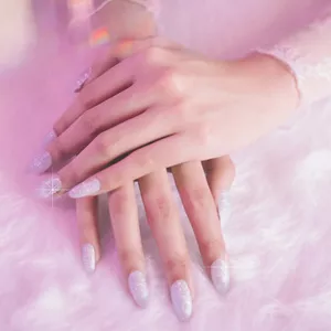 Imagem de capa para o Curso online Curso Alongamento de Unhas 2023 ( o mais completo )