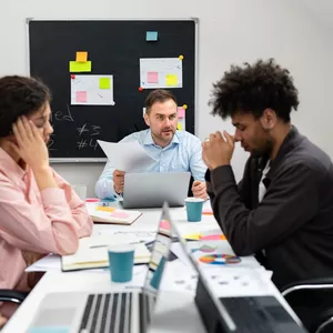 Imagem de capa para o Ebook Gestão de conflitos em grupos pequenos