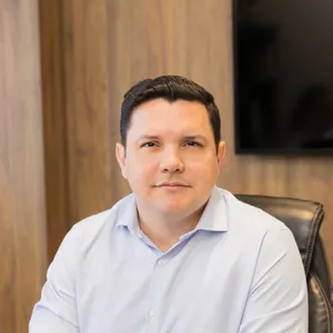 Imagem de capa para o Curso online SESSÃO DE VIABILIDADE - RAPHAEL RODRIGUES