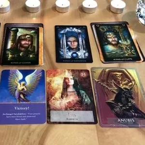 Image de couverture pour le Cours en ligne Comment Faire Un Tirage Tarot Oui Non 🌟