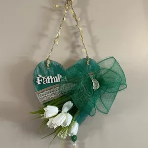 Imagem de capa para o Curso online Coração Artesanal em Madeira.