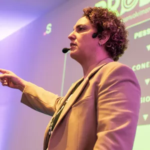 Imagem de capa para o Evento presencial COMUNICAÇÃO E ORATÓRIA NA PRÁTICA 