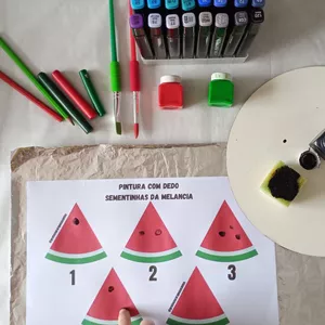 Imagem de capa para o Ebook Pintura sensorial com dedo sementes da Melancia