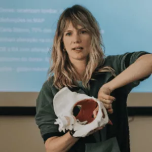 Imagem de capa para o Curso online Mentoria Individual com Laura Della Negra