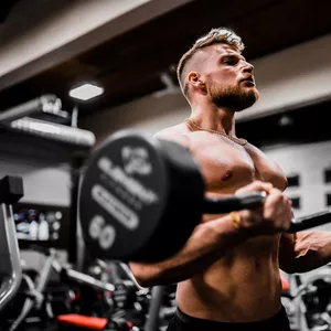 Imagem de capa para o Ebook A Importância da Musculação Diária para uma Vida Saudável