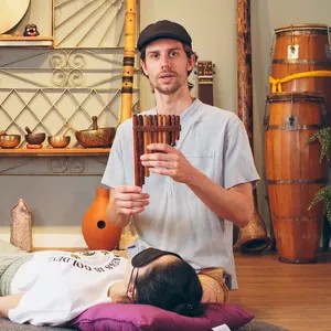 Imagem de capa para o Curso online Flauta Zamponha em Terapia 