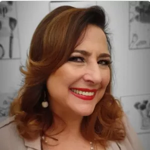 Imagem de capa para o Curso online Curso de Iniciação para Automaquiagem Pele Madura