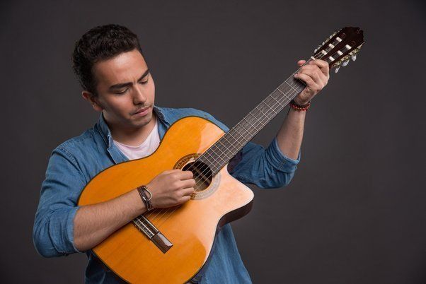 Eliam H. (Perú)