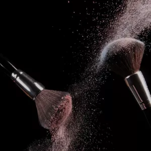 Imagem do curso Curso de Maquiagem 