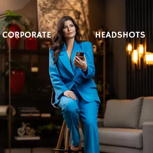 Cover image for Online course  Corporate Headshots