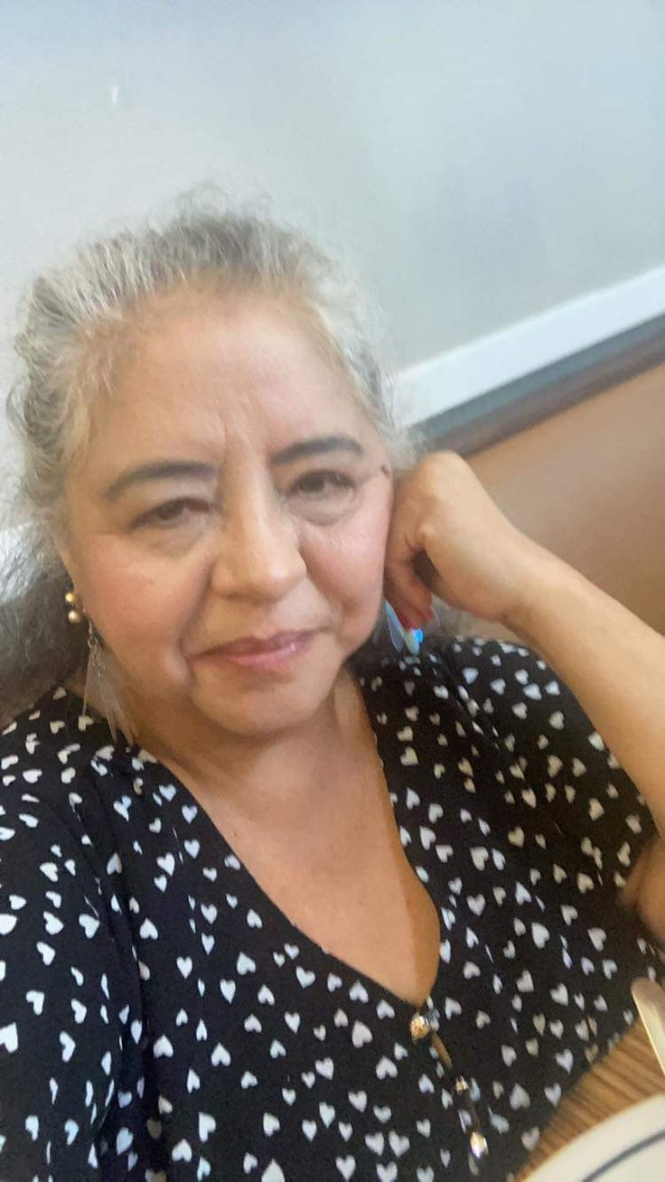Laura Mendoza