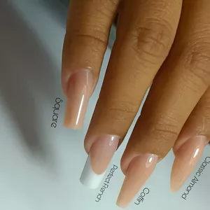 Imagen de portada para Curso online Manicurista Platinum