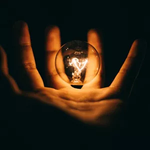 Imagem de capa para o Ebook Domine o Autocontrole: Transforme sua Jornada Pessoal