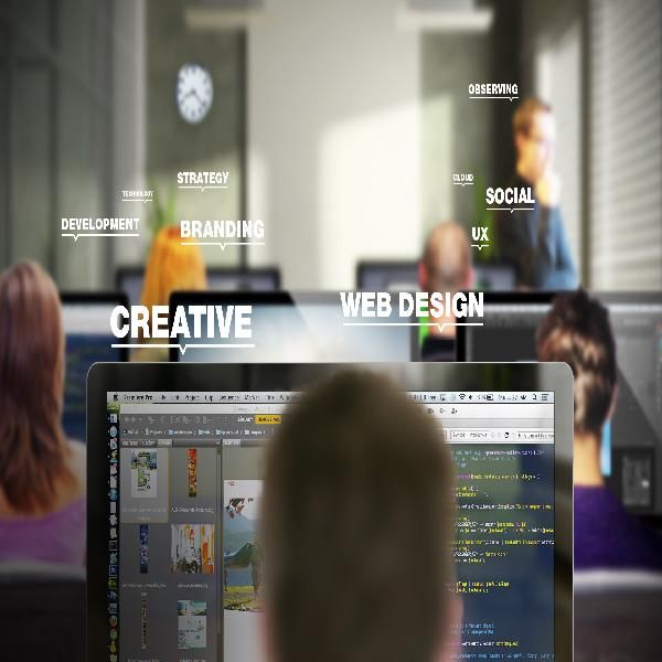 Imagem do curso CURSO COMPLETO DE WORDPRESS - CRIE SITES PROFISSIONAIS SEM SABER PROGRAMAÇÃO