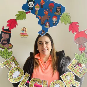 Imagem de capa para o Ebook Bambolê do Folclore