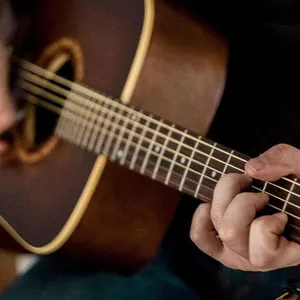 Imagen de portada para Curso online CURSO DE GUITARRA