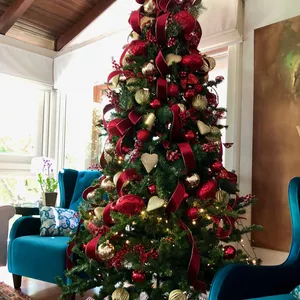 Curso Curso de Decoração de Natal by Yula Pereira