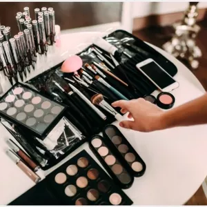 Imagen de portada para Curso online Maquillajes Gaby 