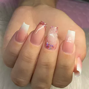 Imagen de portada para Curso online Uñas acrílica