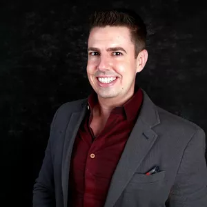 Imagem de capa para o Curso online Comunicação, Imagem e Oratória