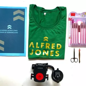 Imagem de capa para o Curso online CURSO DE DESIGNER DE SOBRANCELHA 