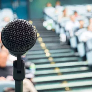 Imagem de capa para o Curso online Método Pronúncia Perfeita - Inglês com Música.