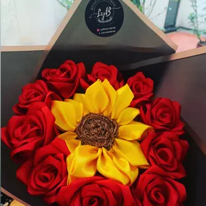 Imagen de portada para Curso online Se independiente realizando Flores Eternas 