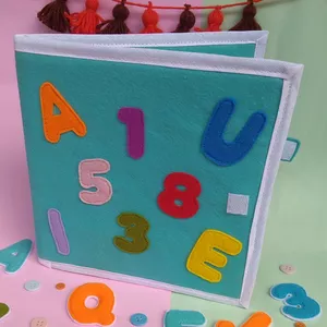 Imagem de capa para o Curso online Curso Painel Alfanumérico em Feltro com cenário