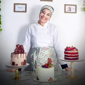 Imagem de capa para o Curso online Confeiteira 4k+