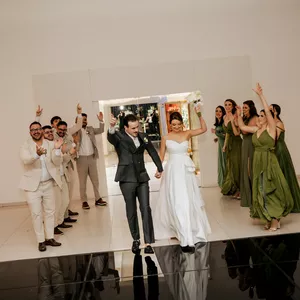 Imagem de capa para o Curso online DANÇA DOS PADRINHOS - A Entrada Surpreendente