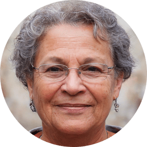 Regina Souza, 68 anos