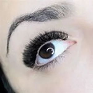 Imagem de capa para o Curso online CILIOS VOLUME RUSSO