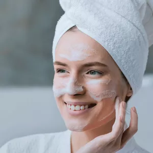 Imagem do curso FORMAÇÃO PROFISSIONAL EM ESTÉTICA [2160 HORAS] [6 MESES]