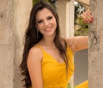 Isabelli Matias F