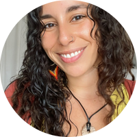 Julia A. Souza