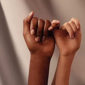 Imagen de portada para Ebook Empoderamiento femenino: Forja tu camino hacia el éxito personal