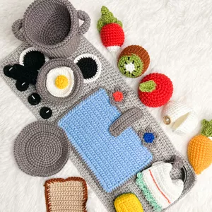 Imagem de capa para o Ebook Receitas em pdf: tapetinho interativo com itens de cozinha