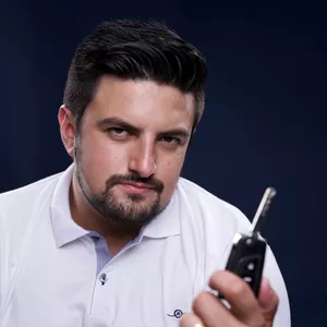 Imagem de capa para o Curso online 🔍 Carro Certo, Negócio Certo – Método 100% Seguro para Comprar Sem Prejuízos