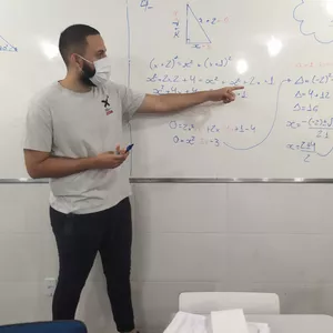 Imagem de capa para o Serviço online Matemática: Aulas particulares e Consultorias de Estudo. 